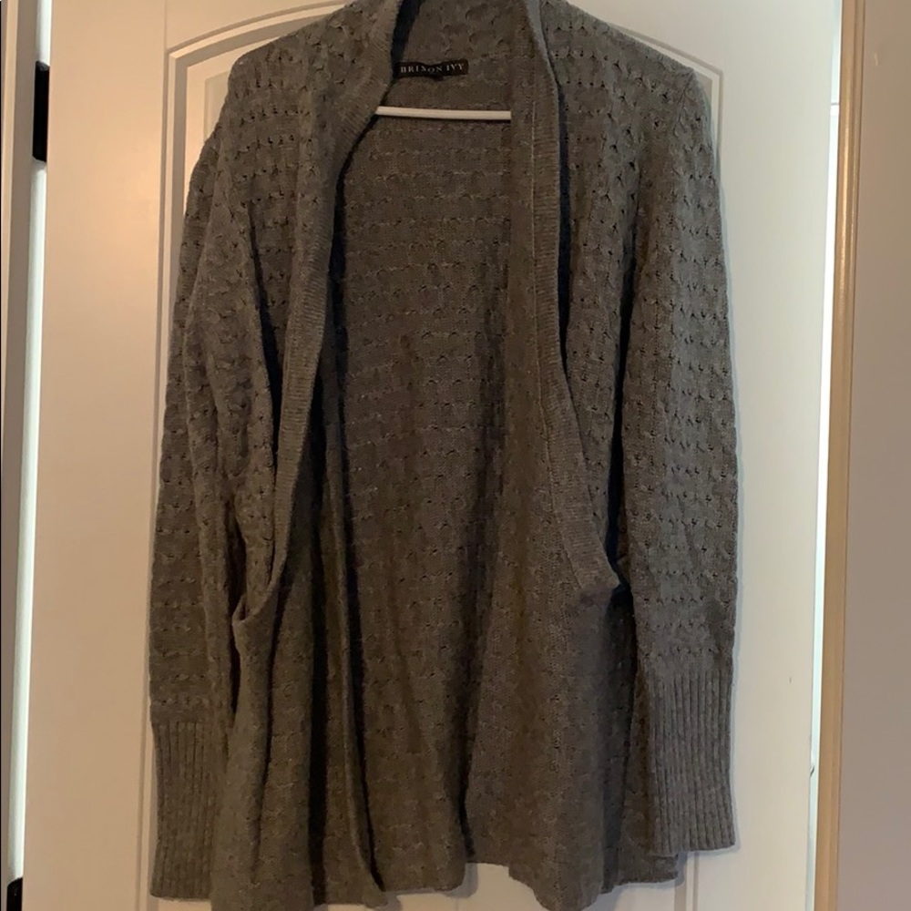 Ladies gray cardigan